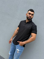 Camiseta Polo para Hombre Sidney Ref. - 1033 Negro — detalle del cuello — Martin's Company